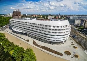 Un hôtel aux façades immaculées