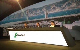 Lafarge annonce la suppression de 380 emplois