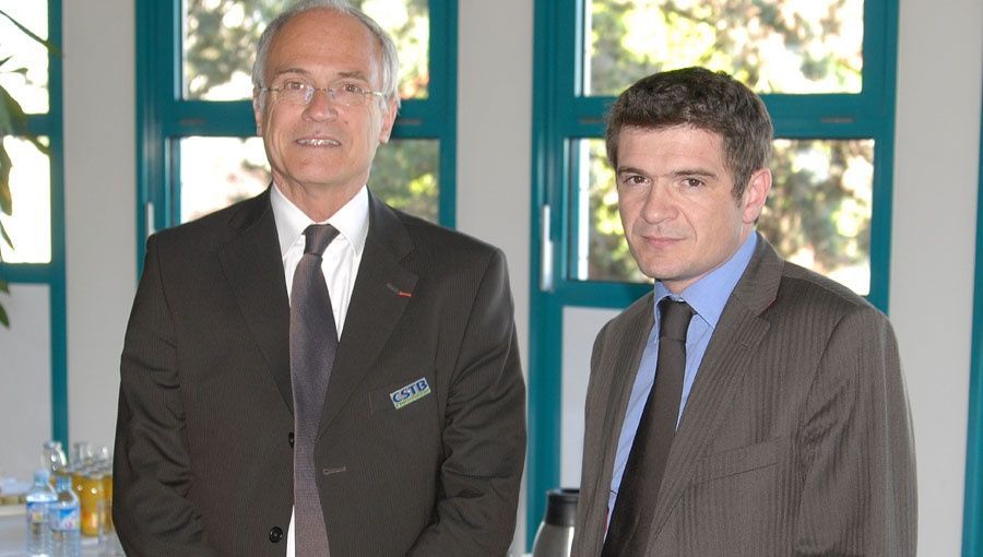 Benoist Apparu en visite au CSTB
