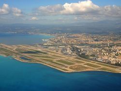 Les aéroports de Lyon et Nice changent de mains