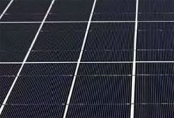 L'Algérie poursuit ses efforts en matière d'énergie solaire