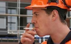 Etes-vous en droit d'interdire la cigarette sur les chantiers ?