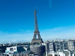 Tour Eiffel : un concours international lancé pour réaménager le site