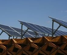 Démantèlement d'un trafic international de panneaux solaires à Sète