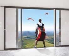 Préparez-vous à faire le grand saut avec la gamme de coulissant mural M3Ds® de MILLET