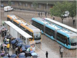 Un "mi-tram-mi bus" révolutionne l'urbanisme de Metz