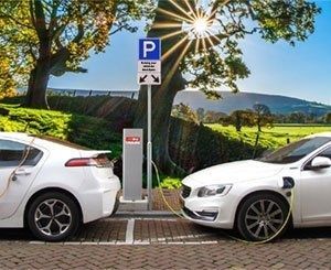 La France veut multiplier par cinq les ventes de voitures électriques d'ici 2022