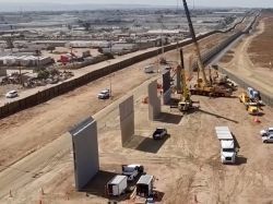 Le mur de Trump pourrait ressembler à l'un de ces huit prototypes