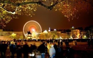 Fête des Lumières : Lafarge France transforme le c"ur de Lyon en dancefloor