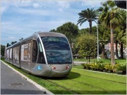 La livraison totale du tram est-ouest de Nice est repoussée en 2019