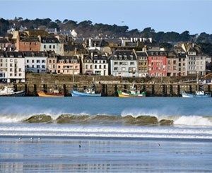 Les îles du Finistère poursuivent leur transition énergétique malgré des freins