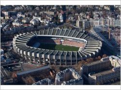Le Parc des Princes fête ses 40 ans dans l'incertitude (diaporama)
