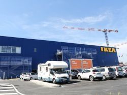 Ikea menace de revoir ses investissements en Russie