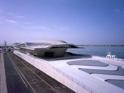 Inauguration de la gare conçue par Zaha Hadid à Salerne