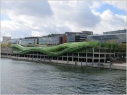 Le mystère se lève sur la Cité de la Mode et du Design (diaporama)