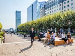 Le quartier d'affaires de La Défense va se métamorphoser en parc urbain