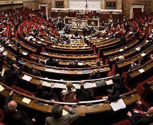 Covid-19 : l'Assemblée s'attelle au nouveau budget