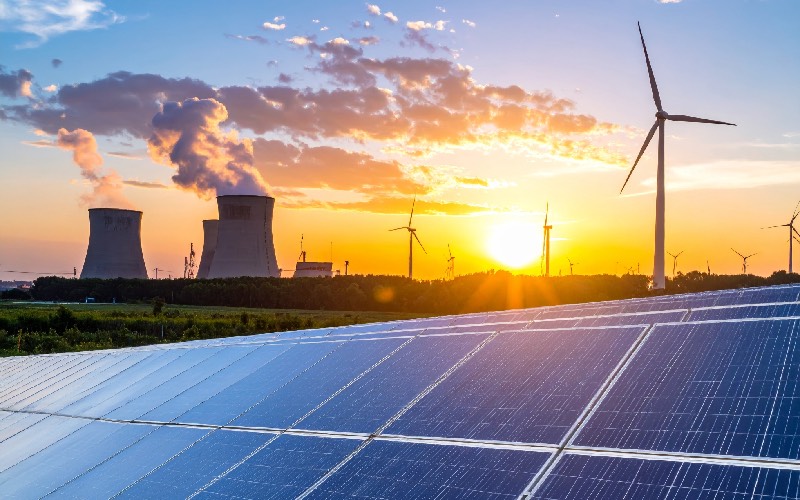 ue la france reclame que le nucleaire soit traite a part egale avec les enr
