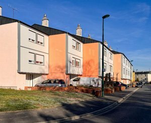 Plurial Novilia réhabilite de manière innovante 127 logements avec des façades bois industrialisées