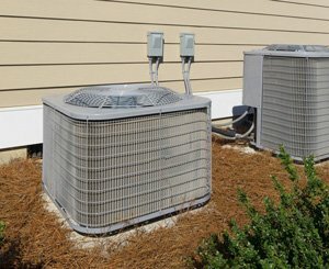 En pleine canicule, la question de la climatisation attise les tensions politiques