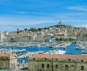 Immeuble effondré à Marseille : hommages officiels et populaires