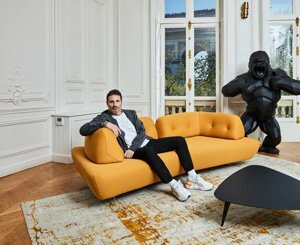 L'artiste Richard Orlinski signe une collection exclusive de meubles design avec maison XXL