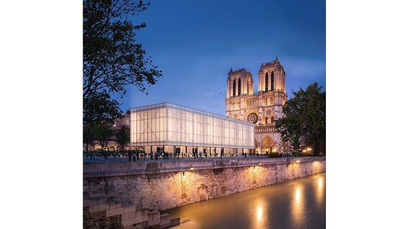 La loi Notre-Dame est promulguée sur fond de polémiques