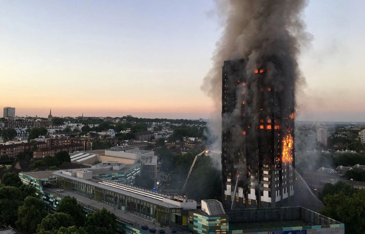 L'incendie de la tour Grenfell : le secteur de la construction au banc des accusés