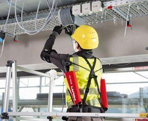 Hilti et Ottobock développent en partenariat des Exosquelettes pour le secteur de la construction