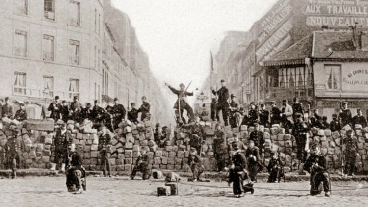 Commune de Paris, de la barricade à la ruine, une question de point de vue