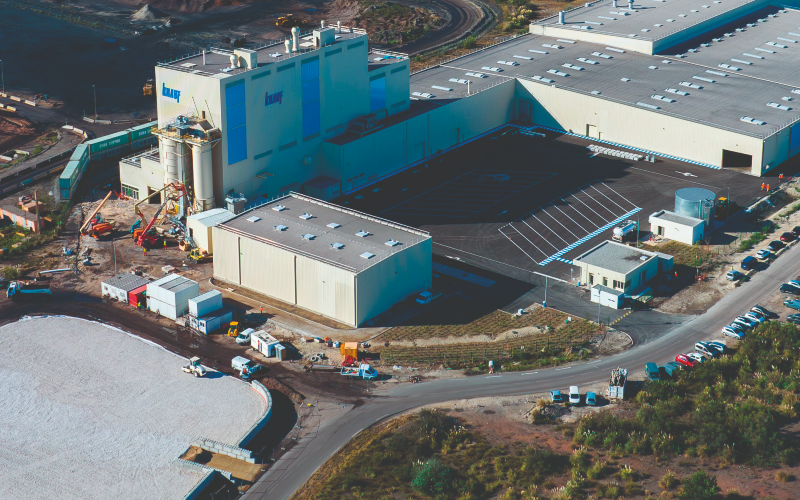 knauf inaugure son nouveau site de production de plaques de pl tre fos sur mer