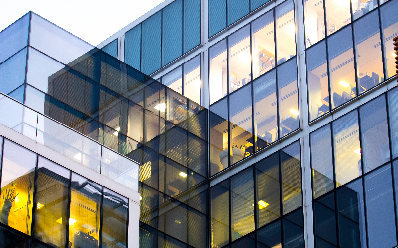 immobilier de bureaux un premier trimestre 2025 sous tension
