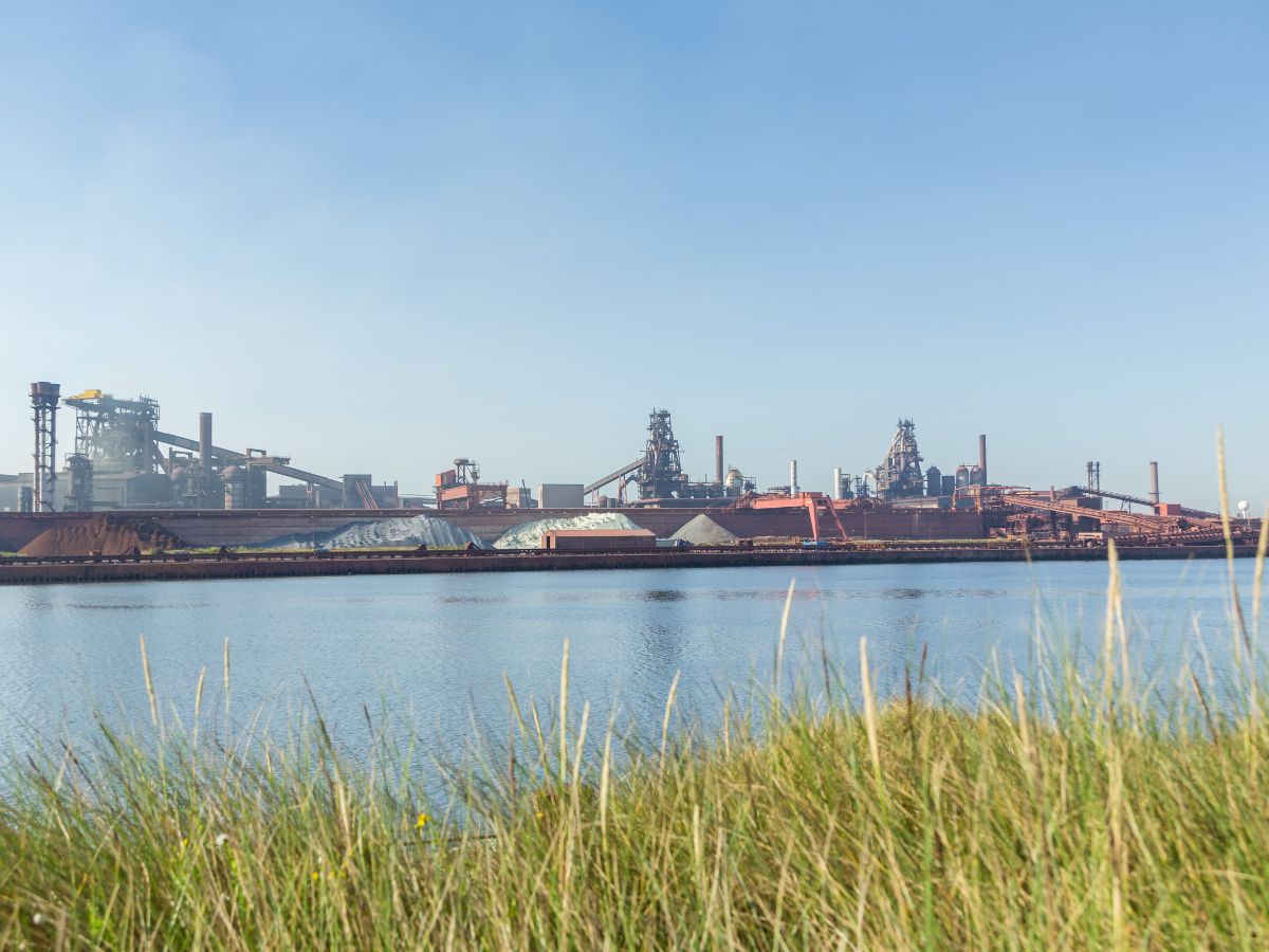ArcelorMittal : vers un "tsunami social et industriel" dans la sidérurgie française