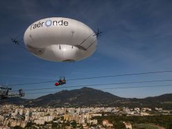 Comment ce "donut" volant veut conquérir  la construction ?
