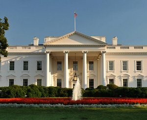 Washington secoue le sommet sur l'énergie en fustigeant les politiques anti-fossiles
