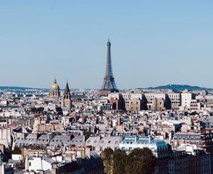Le Conseil de Paris vote une place Claude-Goasguen après un échange houleux