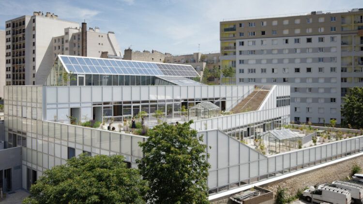 A Paris, les toitures habitées du siège de RATP Habitat, par Atelier du Pont
