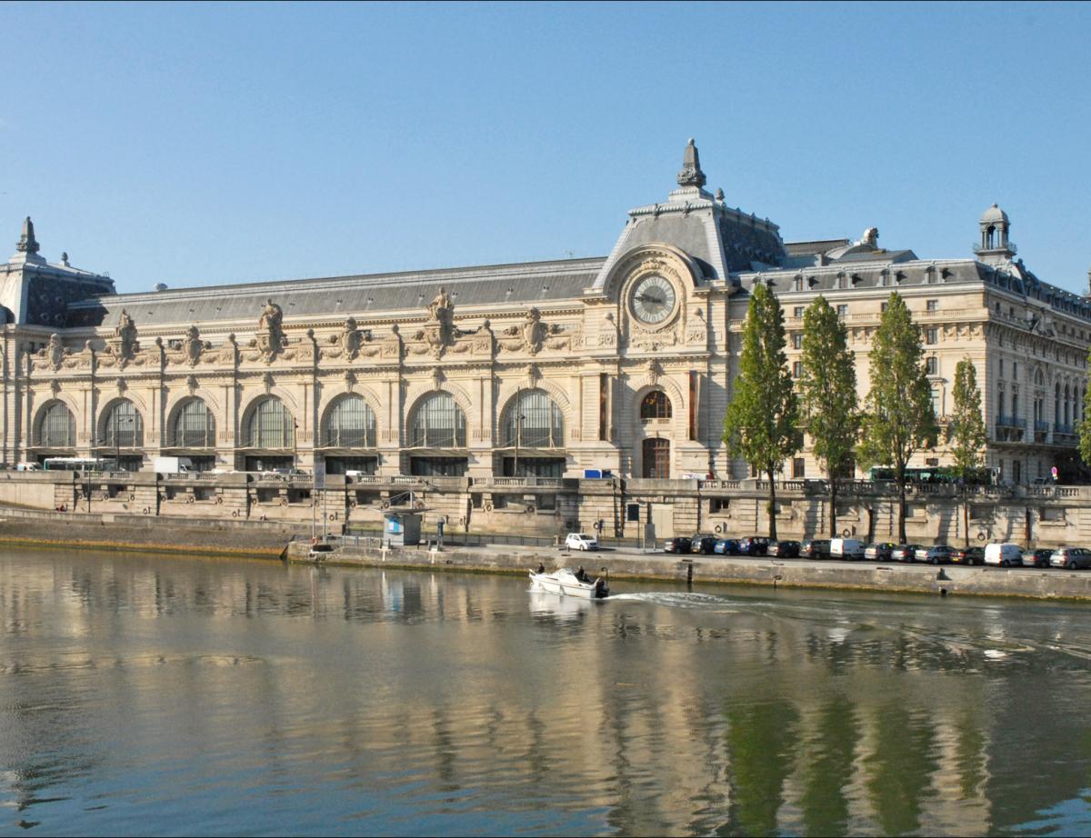 Giscard salué pour sa "grande audace" avec la naissance du Musée d'Orsay