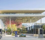 Le pavillon France à l'Expo Dubaï 2020 : tuiles photovoltaïques et leds
