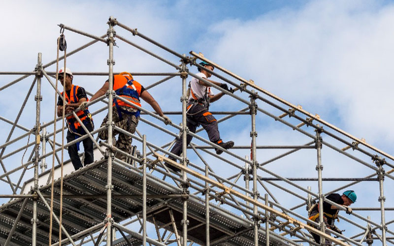 salaire btp focus sur le metier de monteur d echafaudage