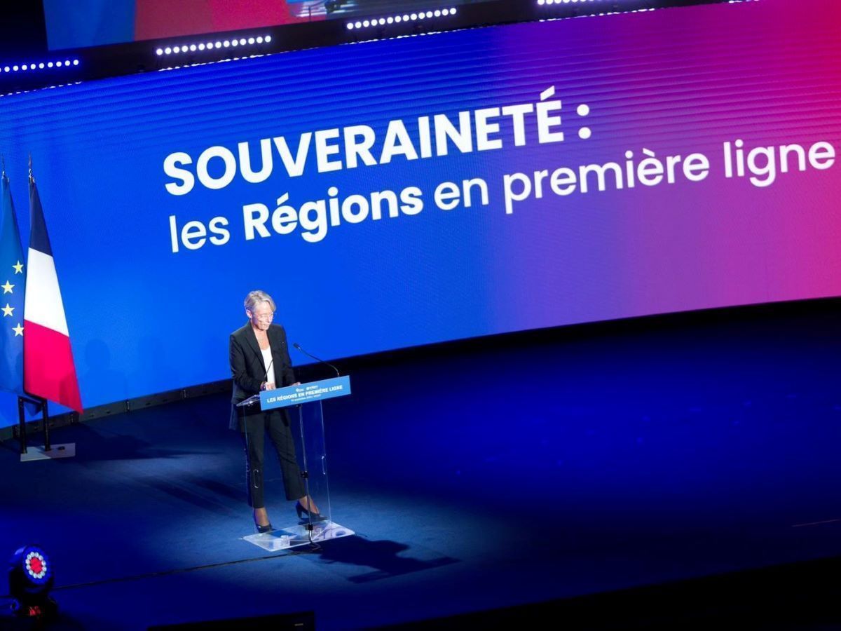 Energie, réindustrialisation... Elisabeth Borne distribue quelques gages aux régions