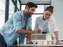 Architectes de demain : France 2030 accompagne la transition des professionnels