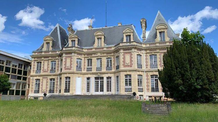 Appel à candidatures pour le Château des artistes à Versailles