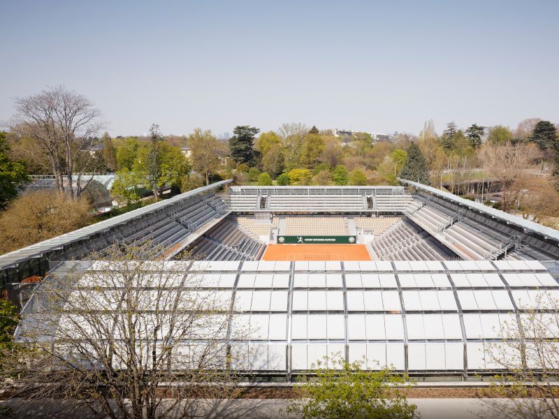 A Roland Garros, les serres sortent de terre battue 
