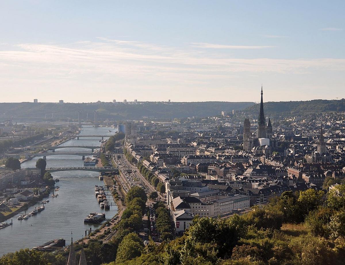 Contournement Est de Rouen: le conseil municipal de la ville vote symboliquement contre