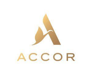 Accor reprend les services hôteliers du polonais Orbis et entame la cession de ses actifs immobiliers