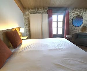 Legrand participe à la restauration du domaine hôtelier Lou Calen, établissement varois mythique
