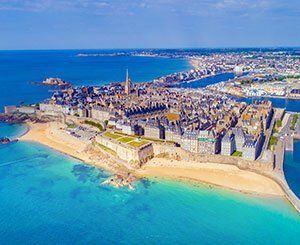 Airbnb: Saint-Malo expérimente la réglementation la "plus stricte" de France