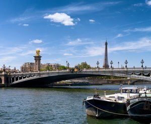 Des bénévoles anti-JO proposent de découvrir à vélo "l'envers du décor" des Jeux de Paris