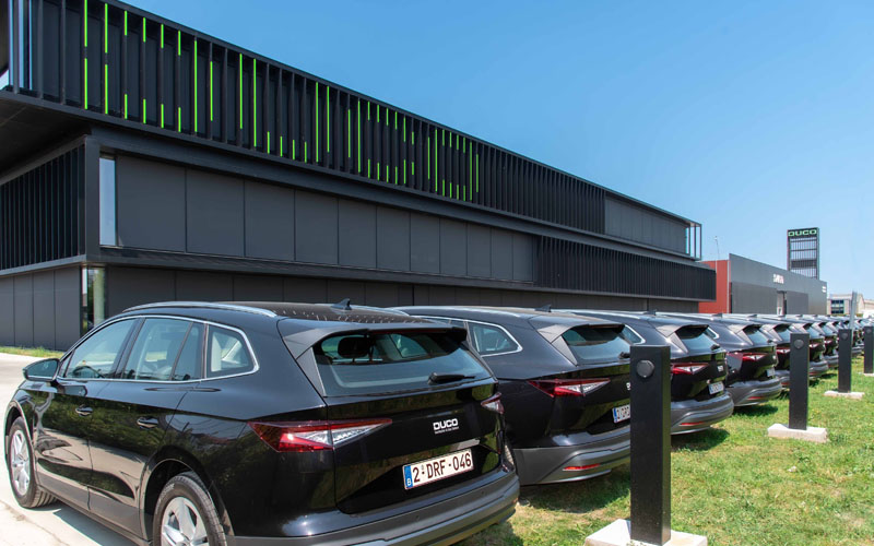duco s engage sur la voie de la durabilit en rendant son parc automobile plus cologique